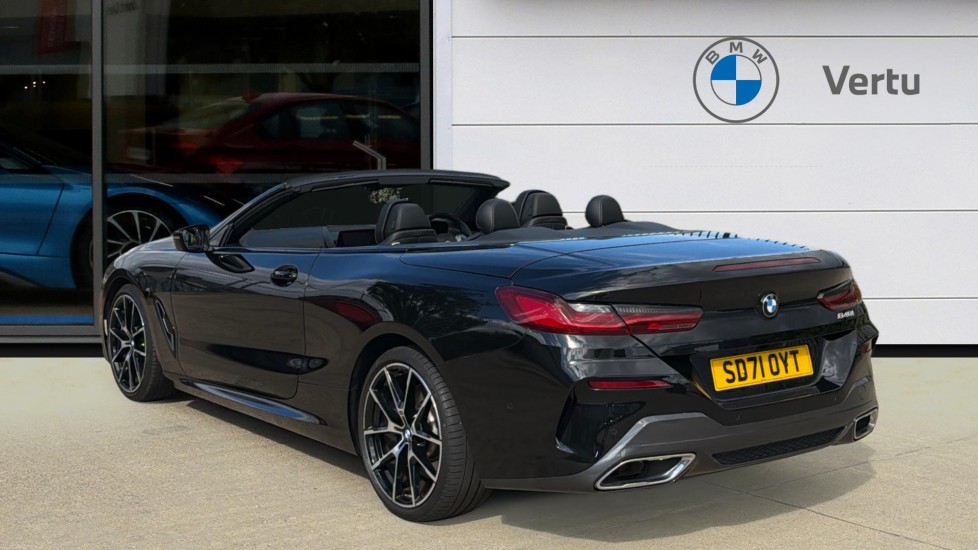BMW 8 Series 840i sDrive 2dr Auto Petrol Convertible - Image 2