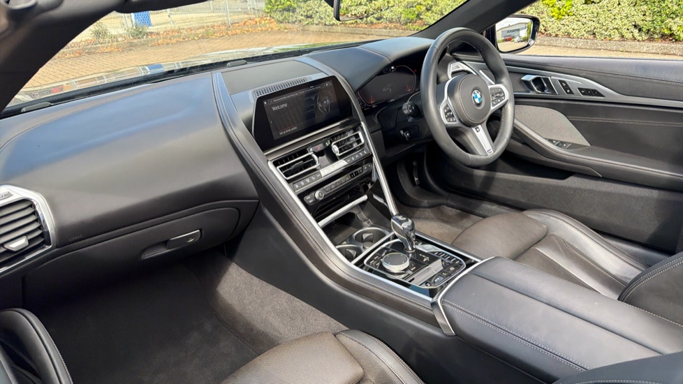 BMW 8 Series 840i sDrive 2dr Auto Petrol Convertible - Image 7
