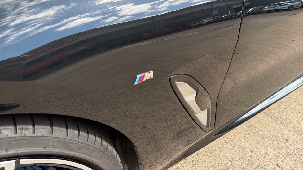 BMW 8 Series 840i sDrive 2dr Auto Petrol Convertible - Image 27