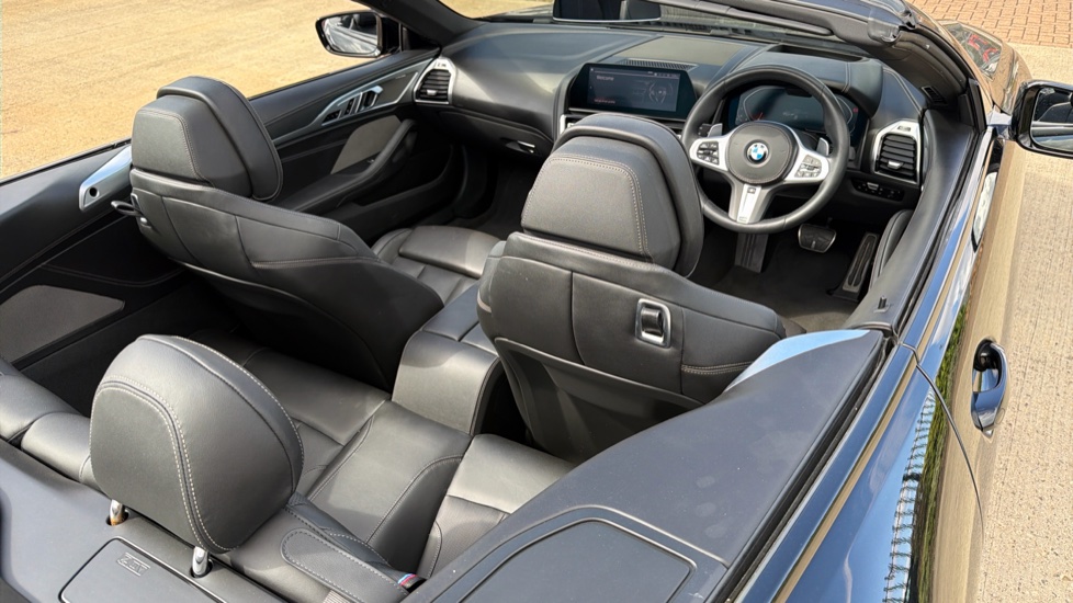 BMW 8 Series 840i sDrive 2dr Auto Petrol Convertible - Image 33