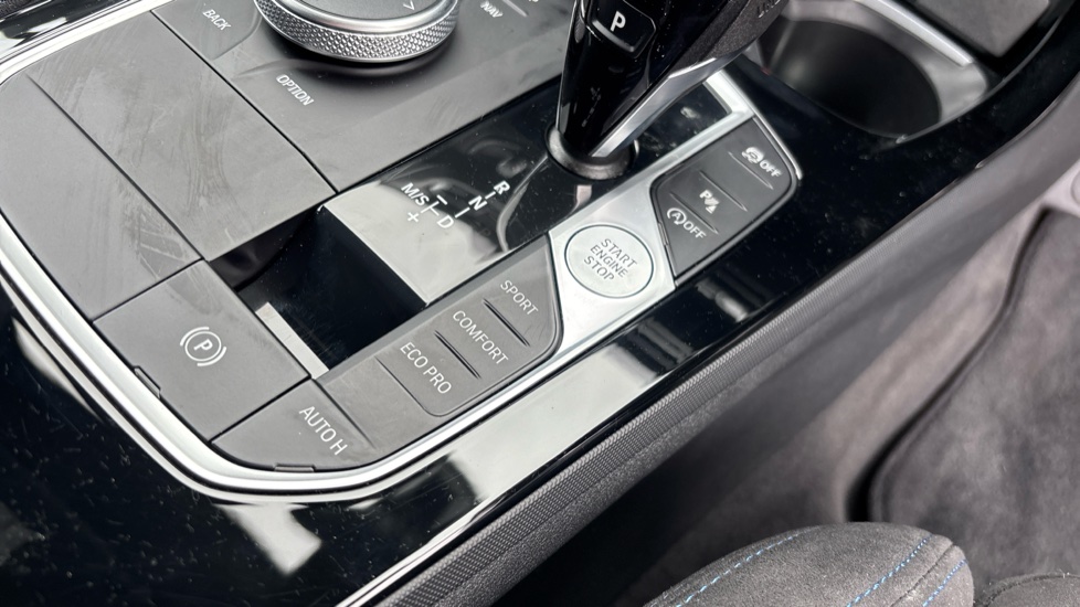 BMW 1 Series M135i xDrive 5dr Step Auto Petrol Hatchback - Image 19