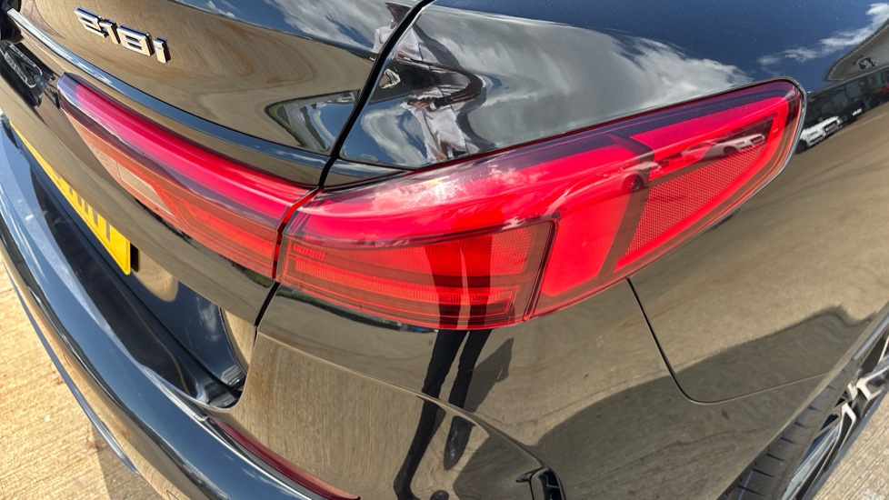 BMW 2 Series 218i [136] M Sport 4dr DCT Petrol Saloon - Image 22
