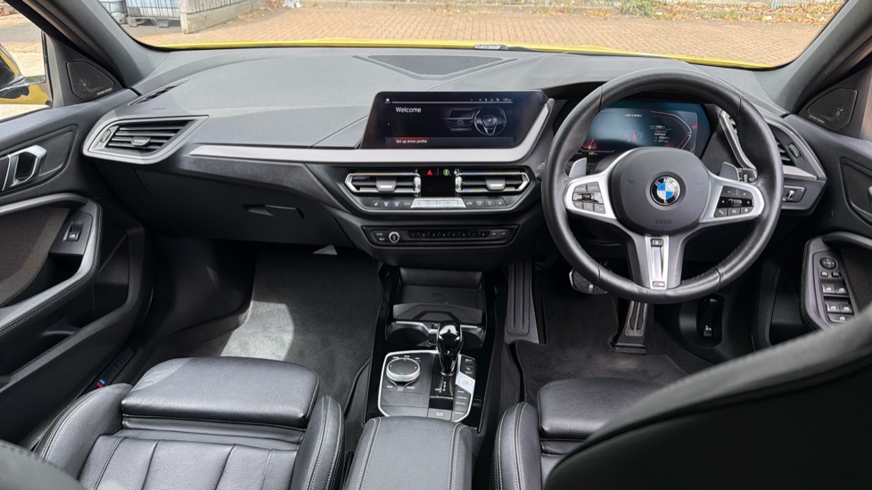 BMW 1 Series M135i xDrive 5dr Step Auto [Tech/Pro Pack] Petrol Hatchback - Image 4