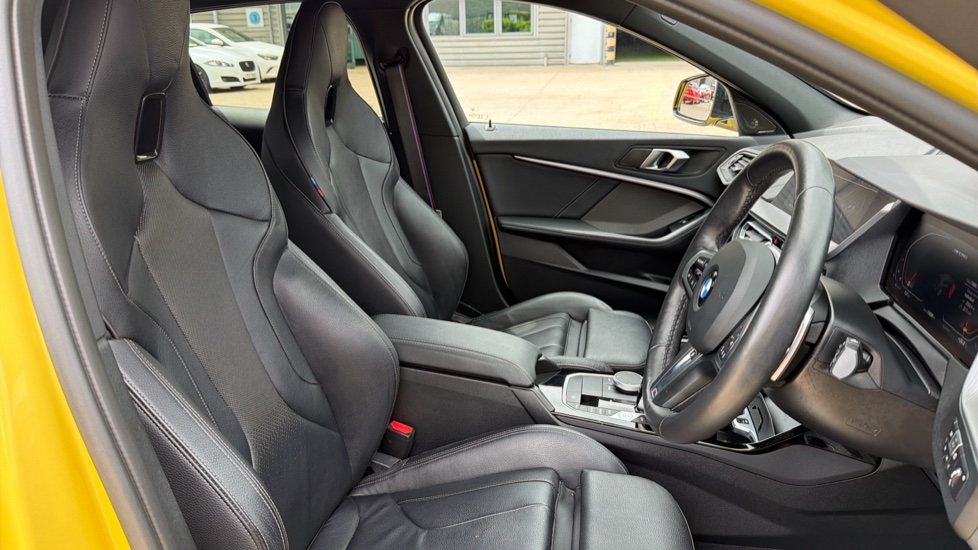 BMW 1 Series M135i xDrive 5dr Step Auto [Tech/Pro Pack] Petrol Hatchback - Image 11