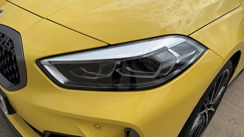 BMW 1 Series M135i xDrive 5dr Step Auto [Tech/Pro Pack] Petrol Hatchback - Image 25