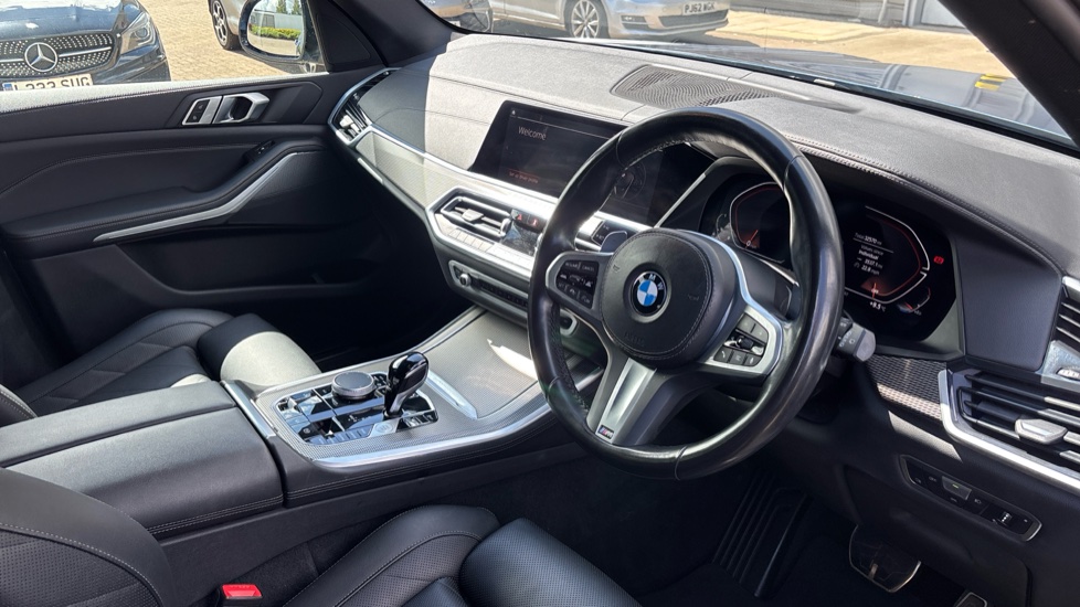BMW X5 xDrive30d MHT M Sport 5dr Auto Diesel Estate - Image 6