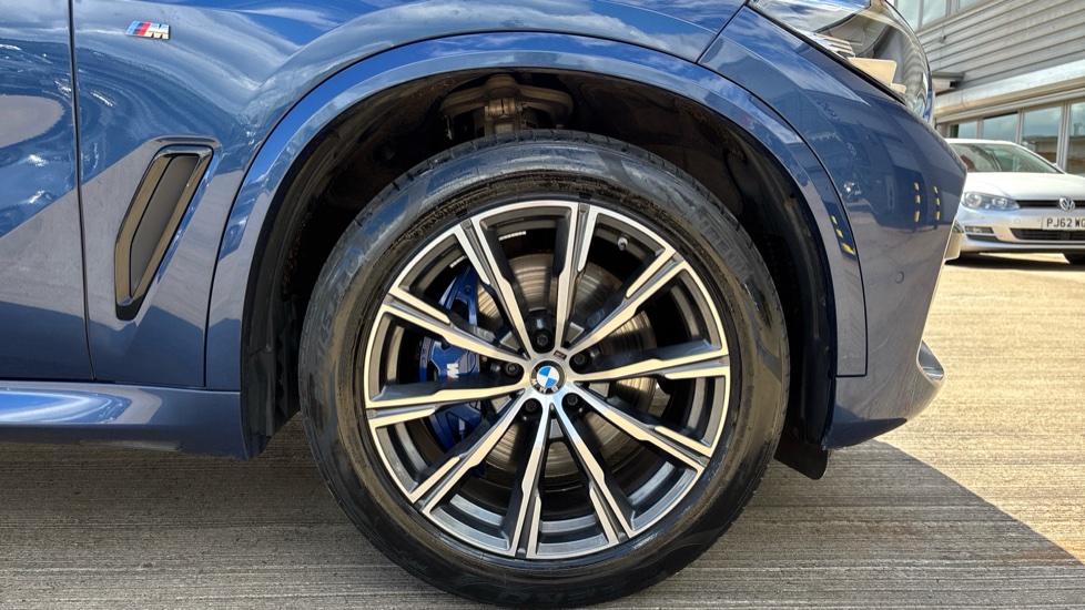 BMW X5 xDrive30d MHT M Sport 5dr Auto Diesel Estate - Image 14