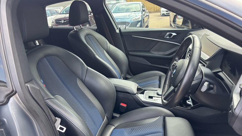 BMW 2 Series 218i [136] M Sport 4dr DCT [Pro Pack] Petrol Saloon - Image 11