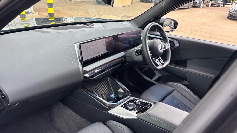 BMW X3 20 xDrive M Sport 5dr Step Auto Petrol Estate - Image 7