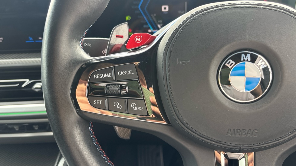 BMW XM 5dr Auto Estate - Image 17