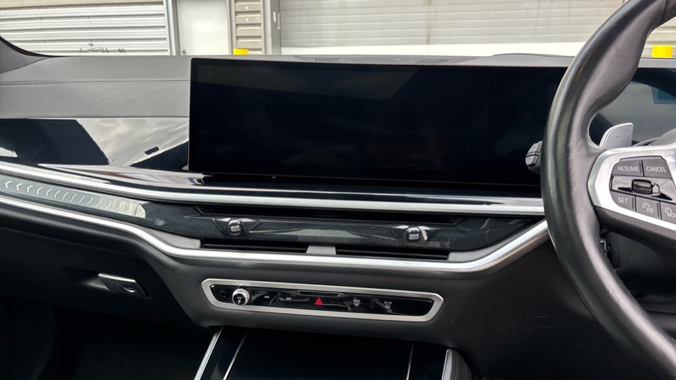 BMW X5 xDrive50e M Sport 5dr Auto Estate - Image 8