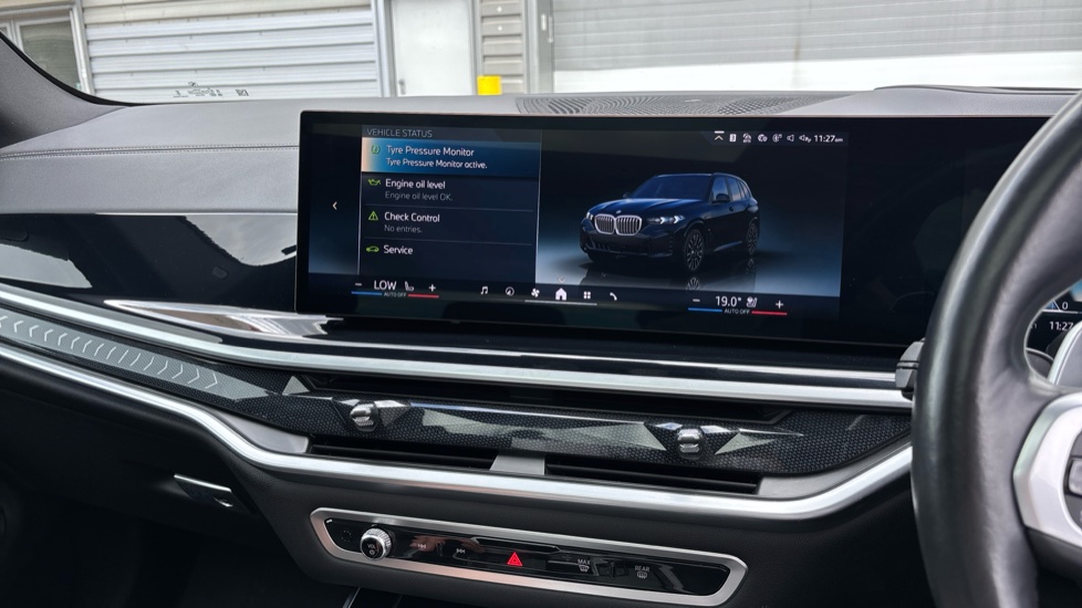 BMW X5 xDrive50e M Sport 5dr Auto Estate - Image 50