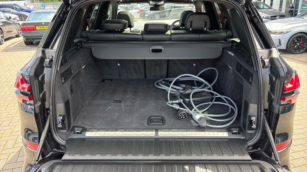 BMW X5 xDrive50e M Sport 5dr Auto [Tech/Pro Pack] Estate - Image 13
