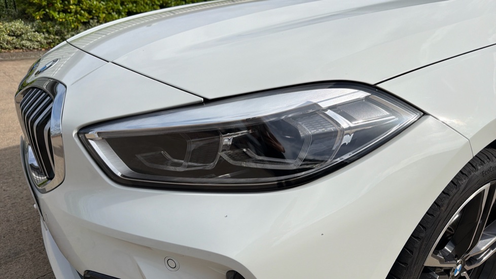 BMW 1 Series 118d M Sport 5dr Diesel Hatchback - Image 25