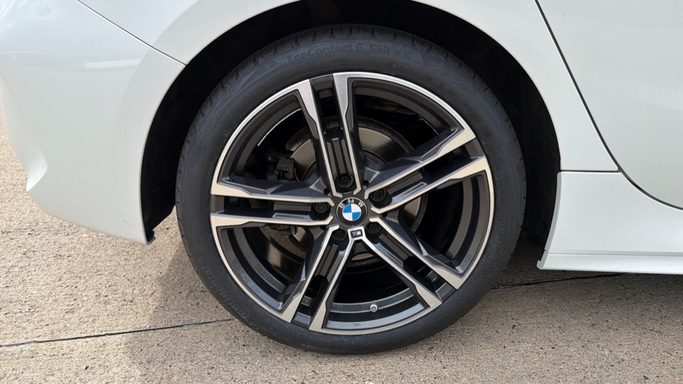 BMW 1 Series 118d M Sport 5dr Diesel Hatchback - Image 33