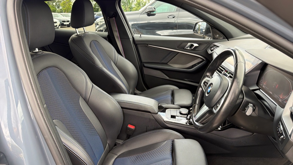 BMW 1 Series 118i [136] M Sport 5dr Step Auto [LCP] Petrol Hatchback - Image 11