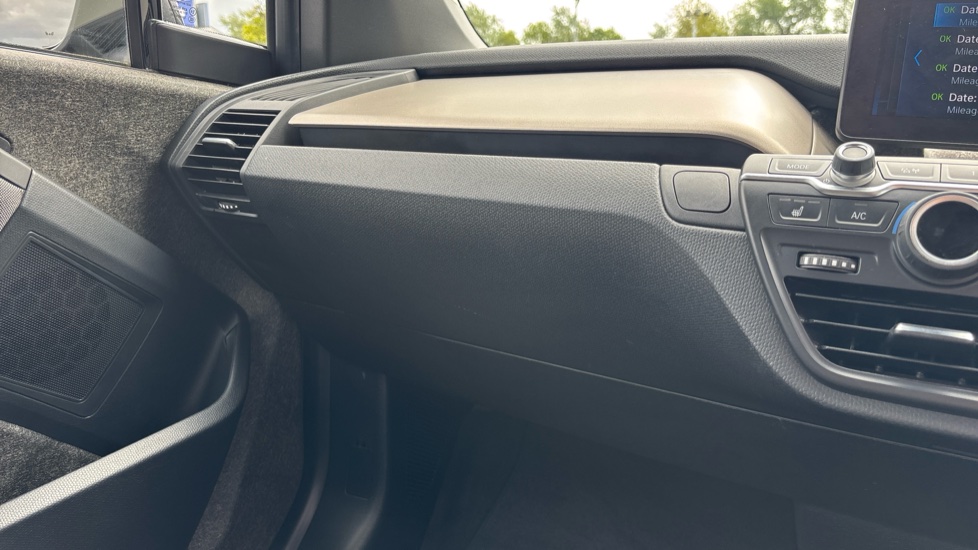 BMW i3 125kW 42kWh 5dr Auto Electric Hatchback - Image 50