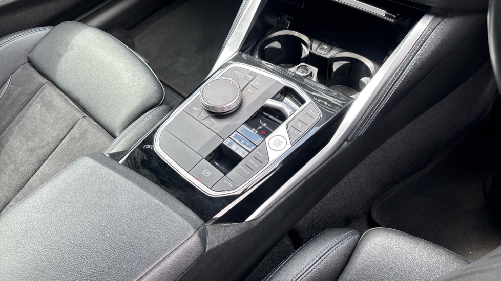 BMW 2 Series 220i M Sport 2dr Step Auto [Tech+/Pro Pack] Petrol Coupe - Image 10