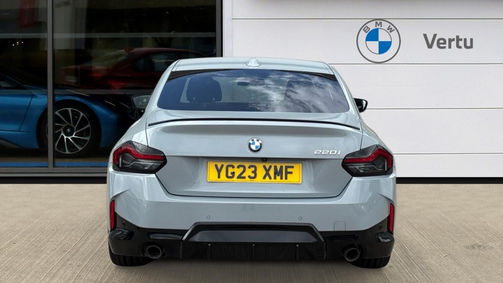 BMW 2 Series 220i M Sport 2dr Step Auto [Tech+/Pro Pack] Petrol Coupe - Image 15