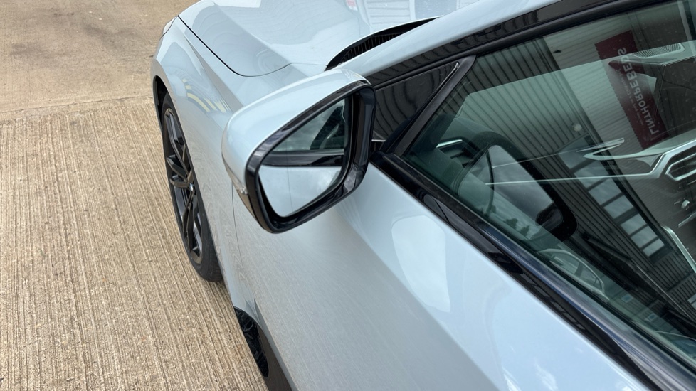 BMW 2 Series 220i M Sport 2dr Step Auto [Tech+/Pro Pack] Petrol Coupe - Image 27