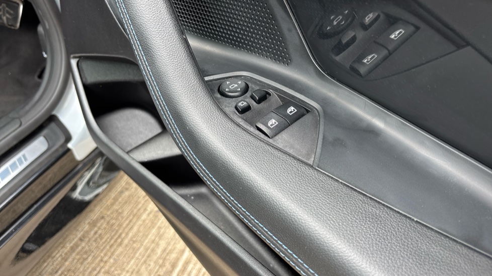 BMW 2 Series 220i M Sport 2dr Step Auto [Tech+/Pro Pack] Petrol Coupe - Image 35