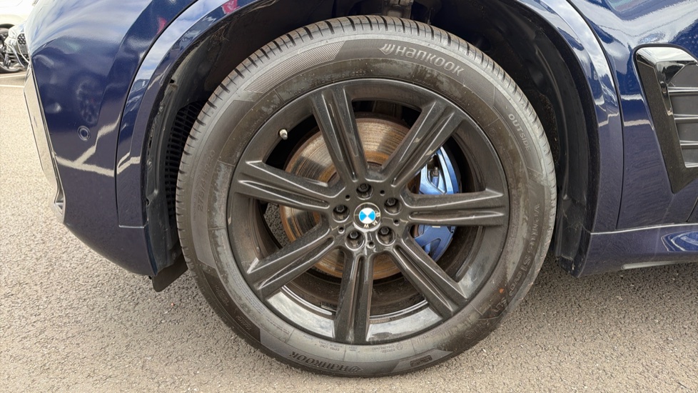 BMW X5 xDrive30d MHT M Sport 5dr Auto Diesel Estate - Image 26