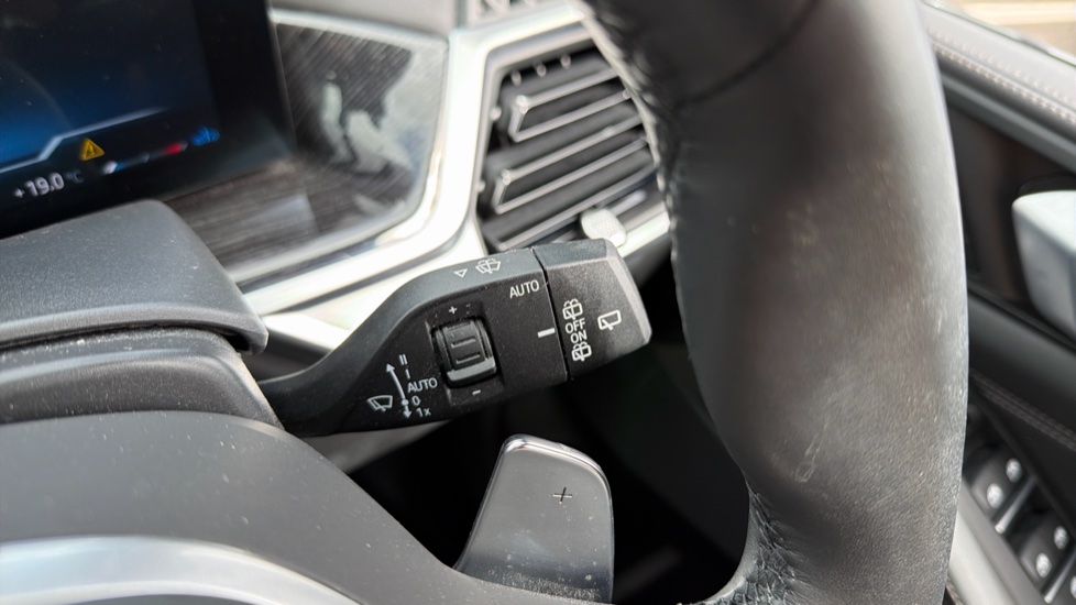 BMW X5 xDrive30d MHT M Sport 5dr Auto Diesel Estate - Image 38