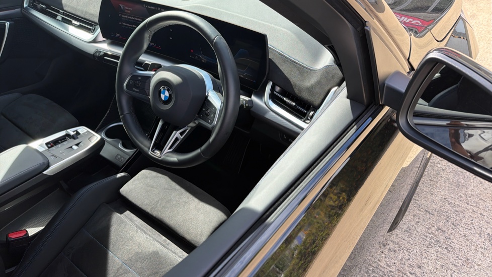 BMW X1 sDrive 20i MHT M Sport 5dr Step Auto Petrol Estate - Image 31