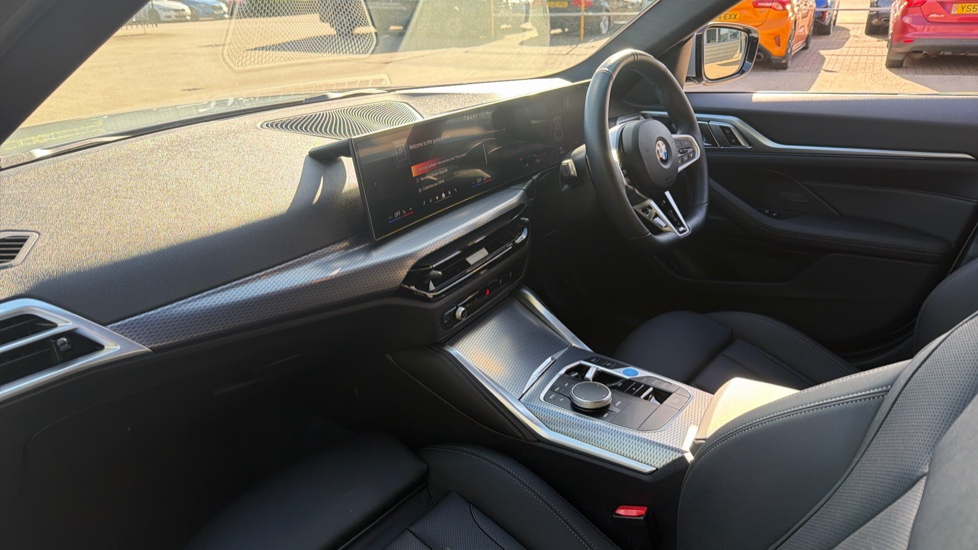 BMW i4 250kW eDrive40 M Sport 83.9kWh 5dr Auto Electric Hatchback - Image 7