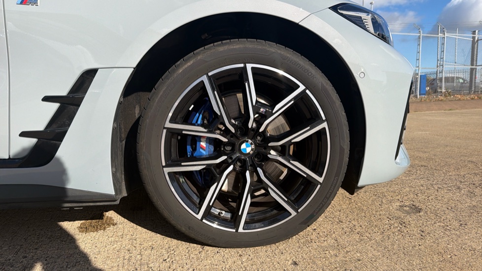 BMW i4 250kW eDrive40 M Sport 83.9kWh 5dr Auto Electric Hatchback - Image 14