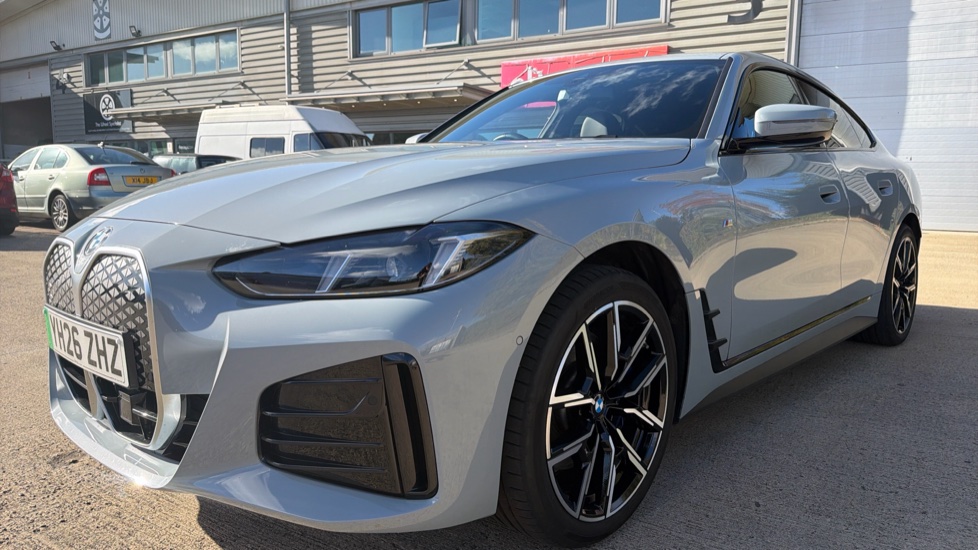 BMW i4 250kW eDrive40 M Sport 83.9kWh 5dr Auto Electric Hatchback - Image 24