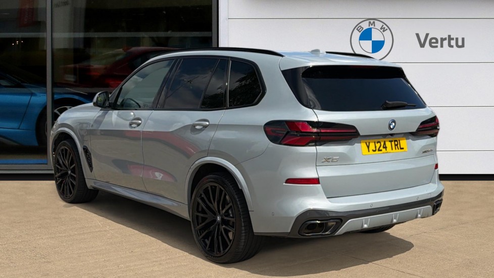 BMW X5 xDrive50e M Sport 5dr Auto [Pro Pack] Estate - Image 2