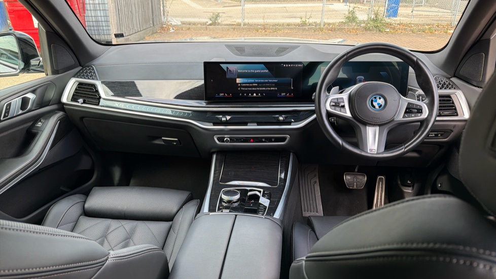 BMW X5 xDrive50e M Sport 5dr Auto [Pro Pack] Estate - Image 4