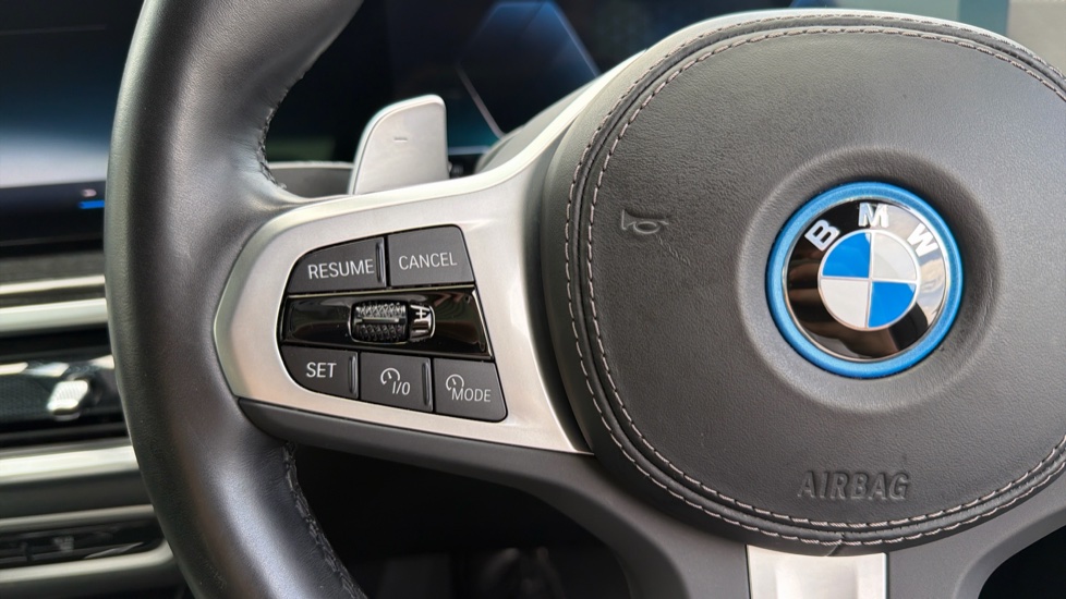 BMW X5 xDrive50e M Sport 5dr Auto [Pro Pack] Estate - Image 17