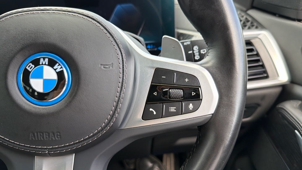 BMW X5 xDrive50e M Sport 5dr Auto [Pro Pack] Estate - Image 18