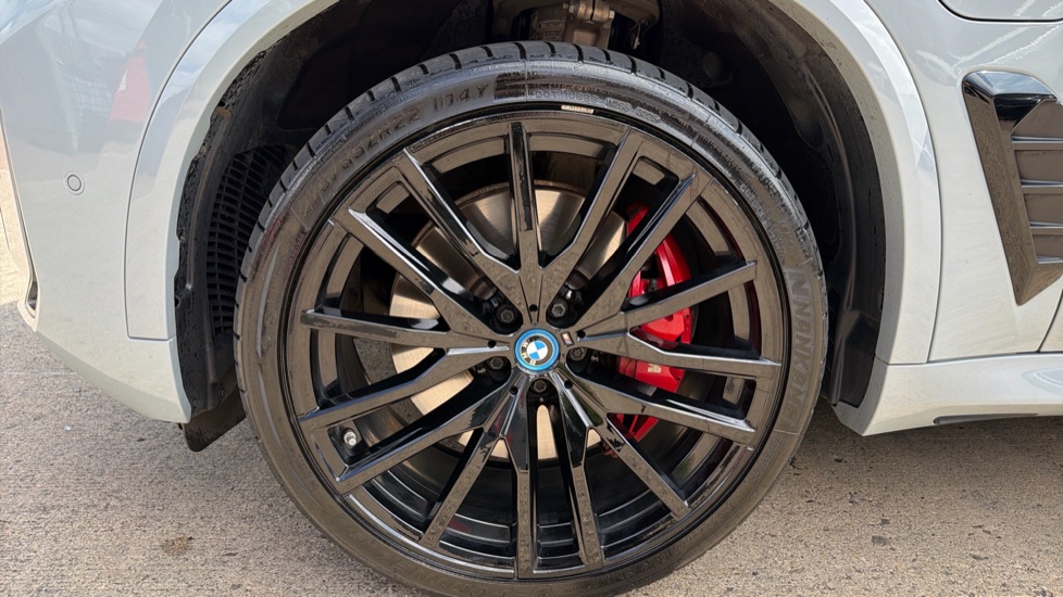 BMW X5 xDrive50e M Sport 5dr Auto [Pro Pack] Estate - Image 26