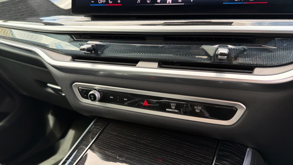 BMW X5 xDrive50e M Sport 5dr Auto [Pro Pack] Estate - Image 52