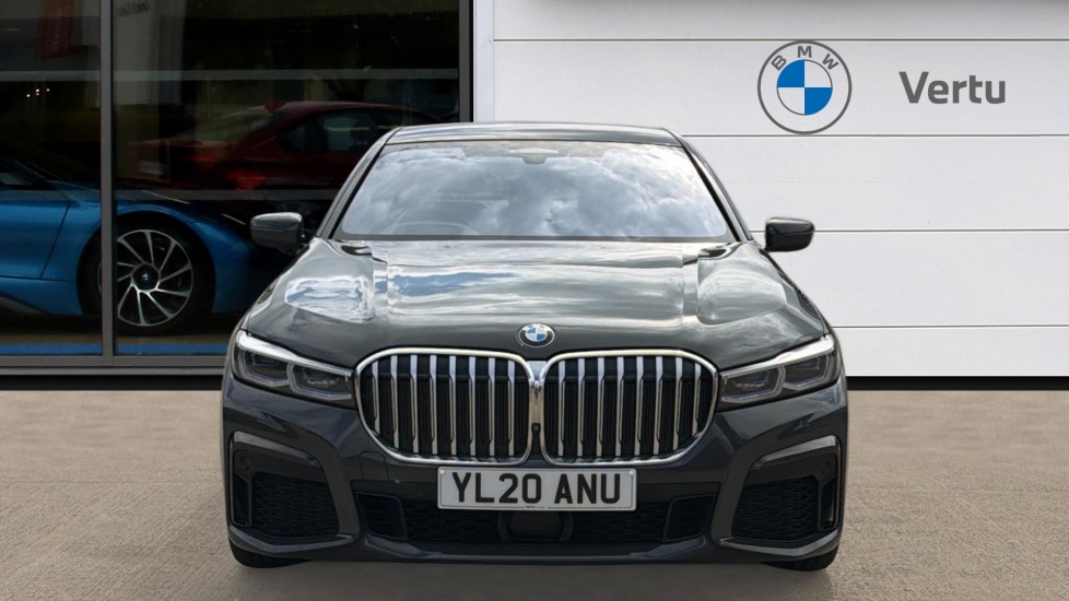 BMW 7 Series 740d xDrive M Sport 4dr Auto Diesel Saloon - Image 16