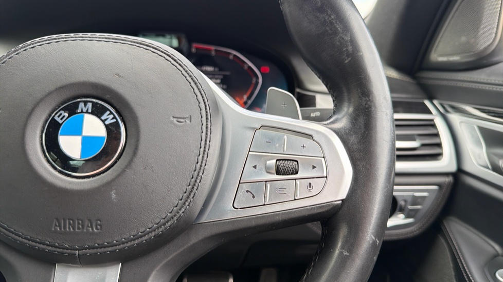 BMW 7 Series 740d xDrive M Sport 4dr Auto Diesel Saloon - Image 18