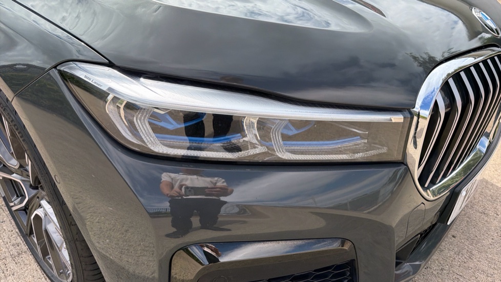BMW 7 Series 740d xDrive M Sport 4dr Auto Diesel Saloon - Image 23