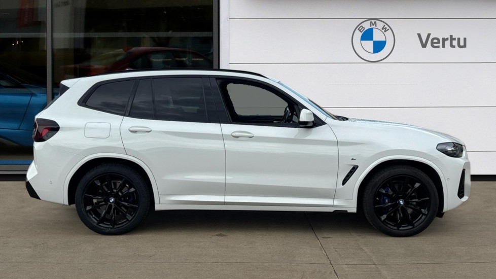 BMW X3 xDrive20d MHT M Sport 5dr Step Auto Diesel Estate - Image 3