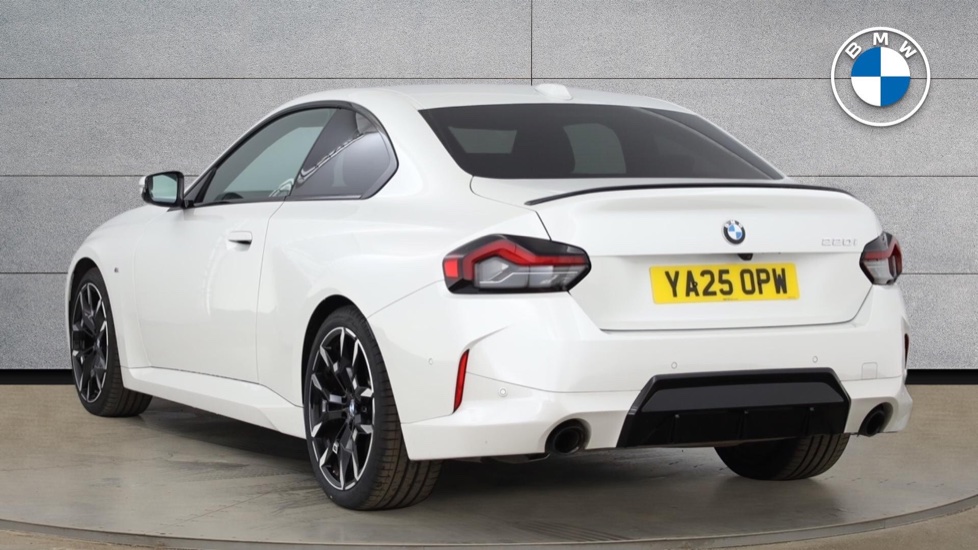 BMW 2 Series 220i M Sport 2dr Step Auto [Tech+/Pro Pack] Petrol Coupe - Image 2