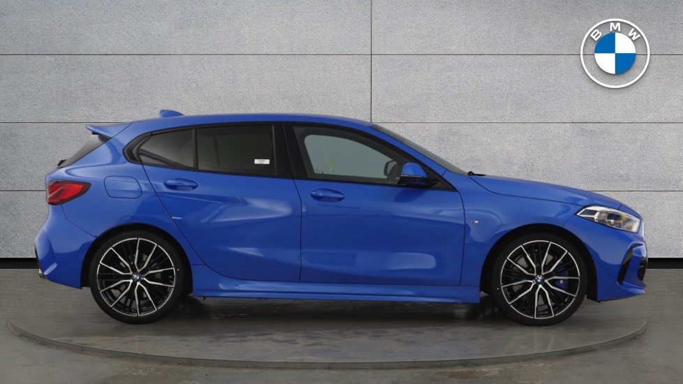 BMW 1 Series 118d M Sport 5dr Diesel Hatchback - Image 3