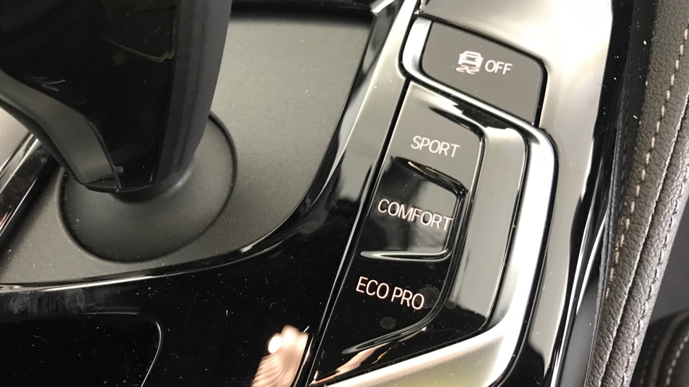 BMW 6 Series 630d xDrive M Sport 5dr Auto Diesel Hatchback - Image 19