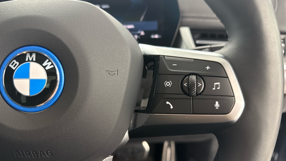 BMW iX1 150kW eDrive20 M Sport 65kWh 5dr Auto Electric Estate - Image 18