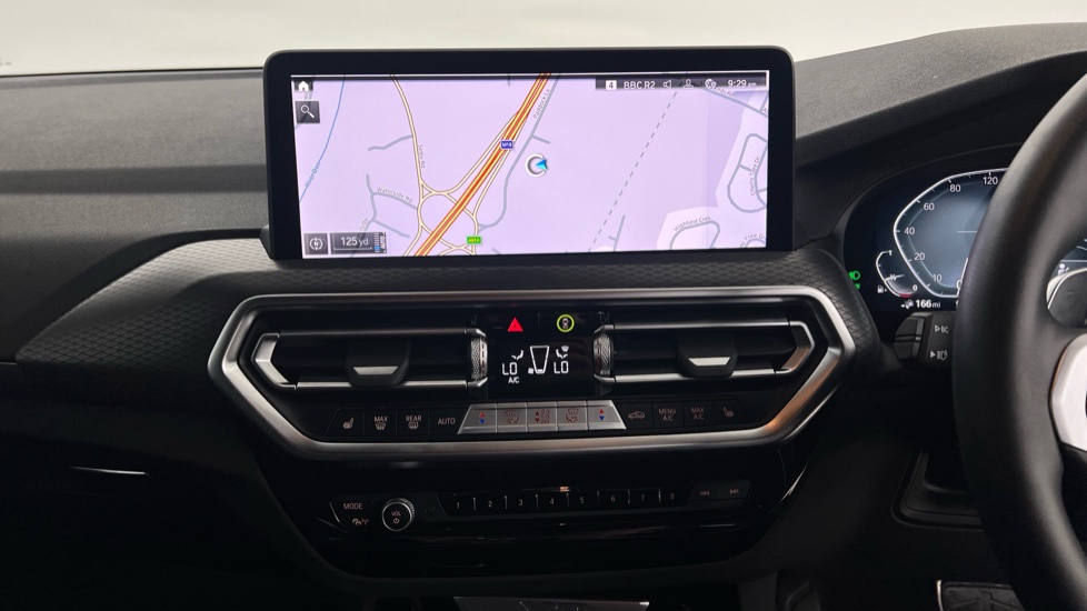 BMW X3 xDrive 30e M Sport 5dr Auto Estate - Image 8