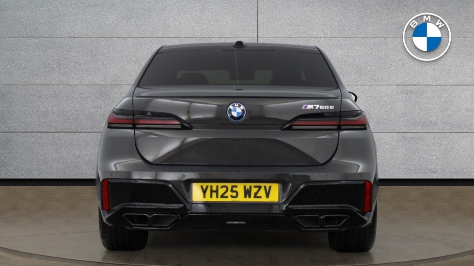 BMW 7 Series M760e xDrive 4dr Auto [Executive Pack] Saloon - Image 15