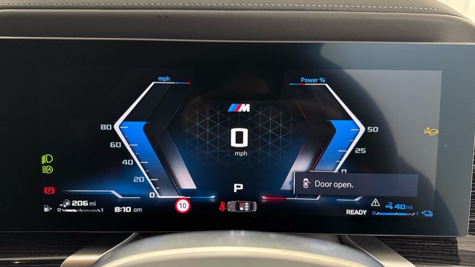 BMW 7 Series M760e xDrive 4dr Auto [Executive Pack] Saloon - Image 9