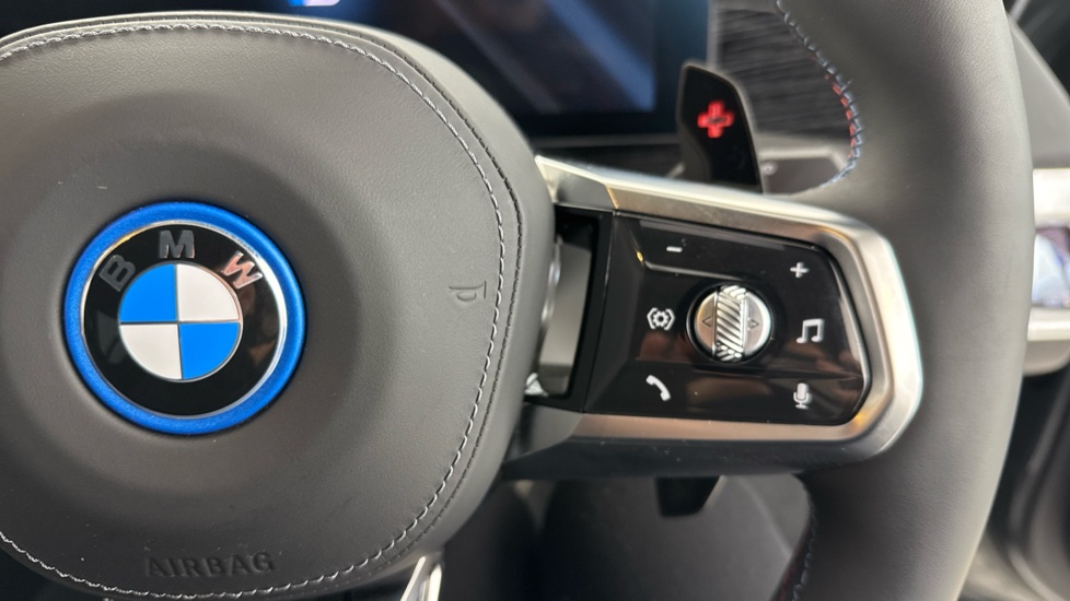 BMW 7 Series M760e xDrive 4dr Auto [Executive Pack] Saloon - Image 18
