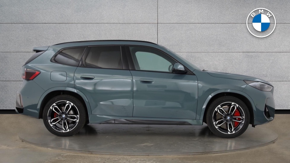 BMW iX1 150kW eDrive20 M Sport 65kWh 5dr Auto Electric Estate - Image 3